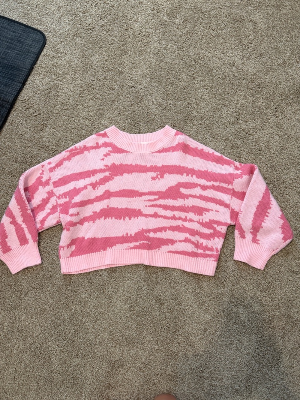 Cropped sweater